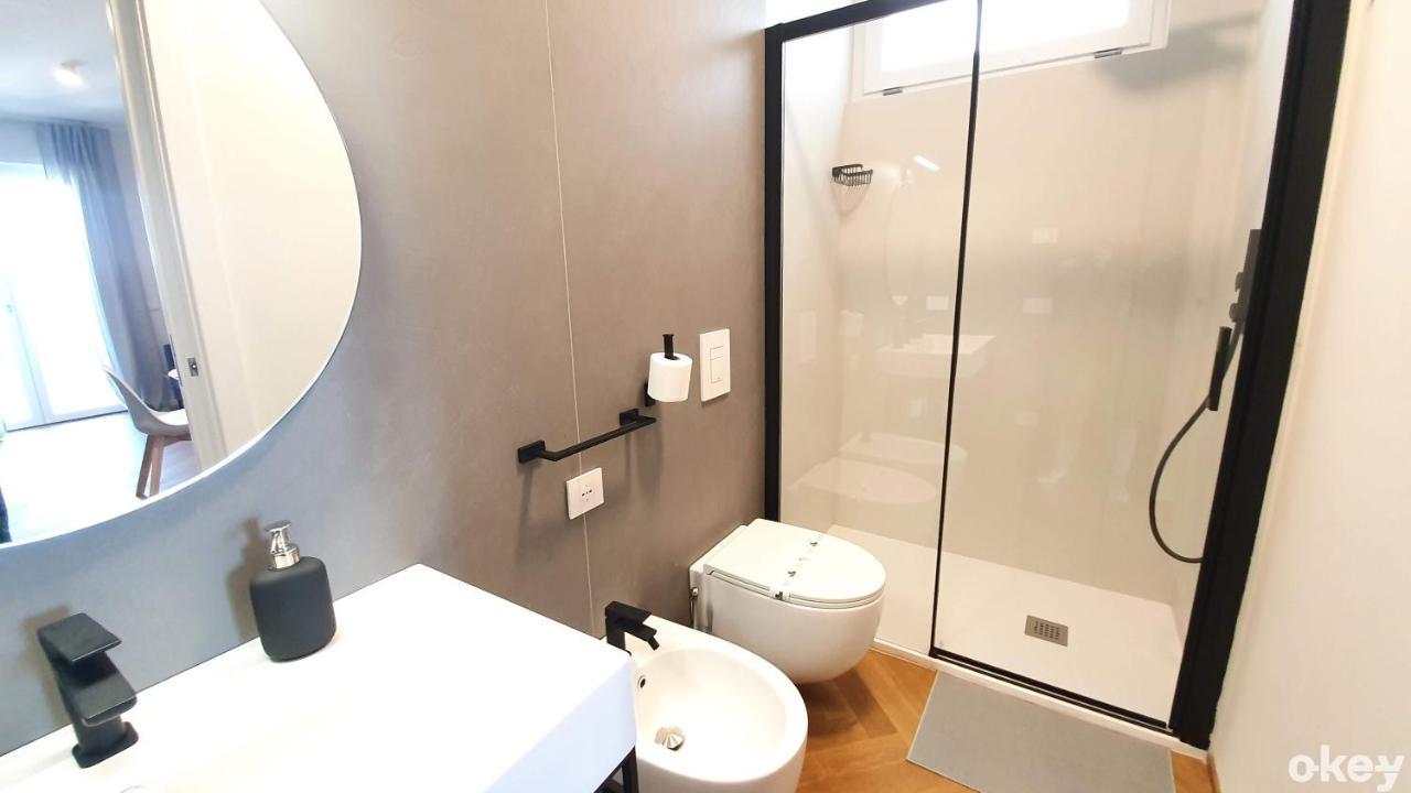 Seven Seas Luxury Apartments - Bari San Girolamo Exteriör bild