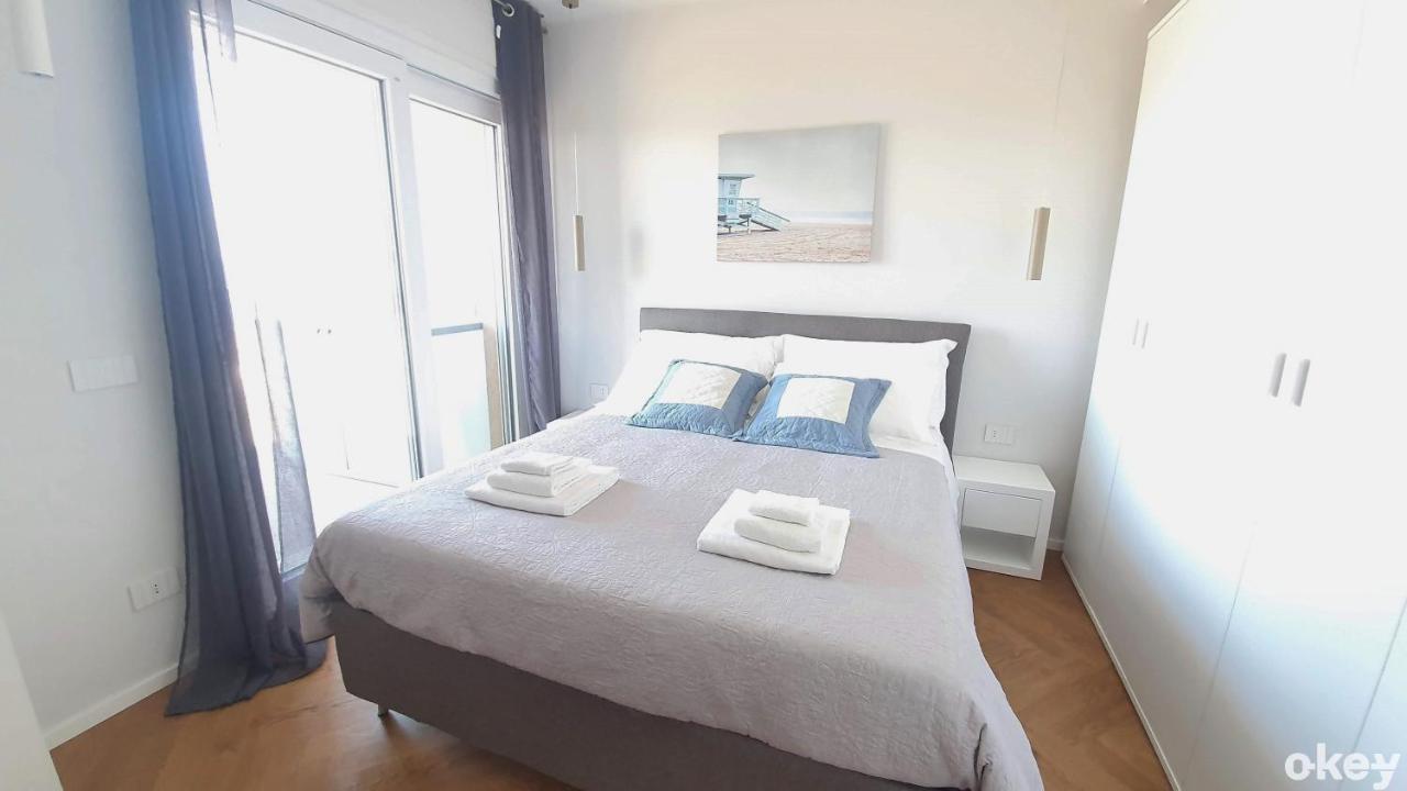 Seven Seas Luxury Apartments - Bari San Girolamo Exteriör bild