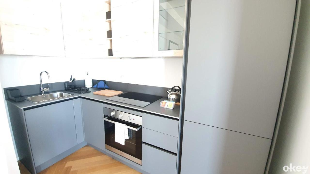 Seven Seas Luxury Apartments - Bari San Girolamo Exteriör bild