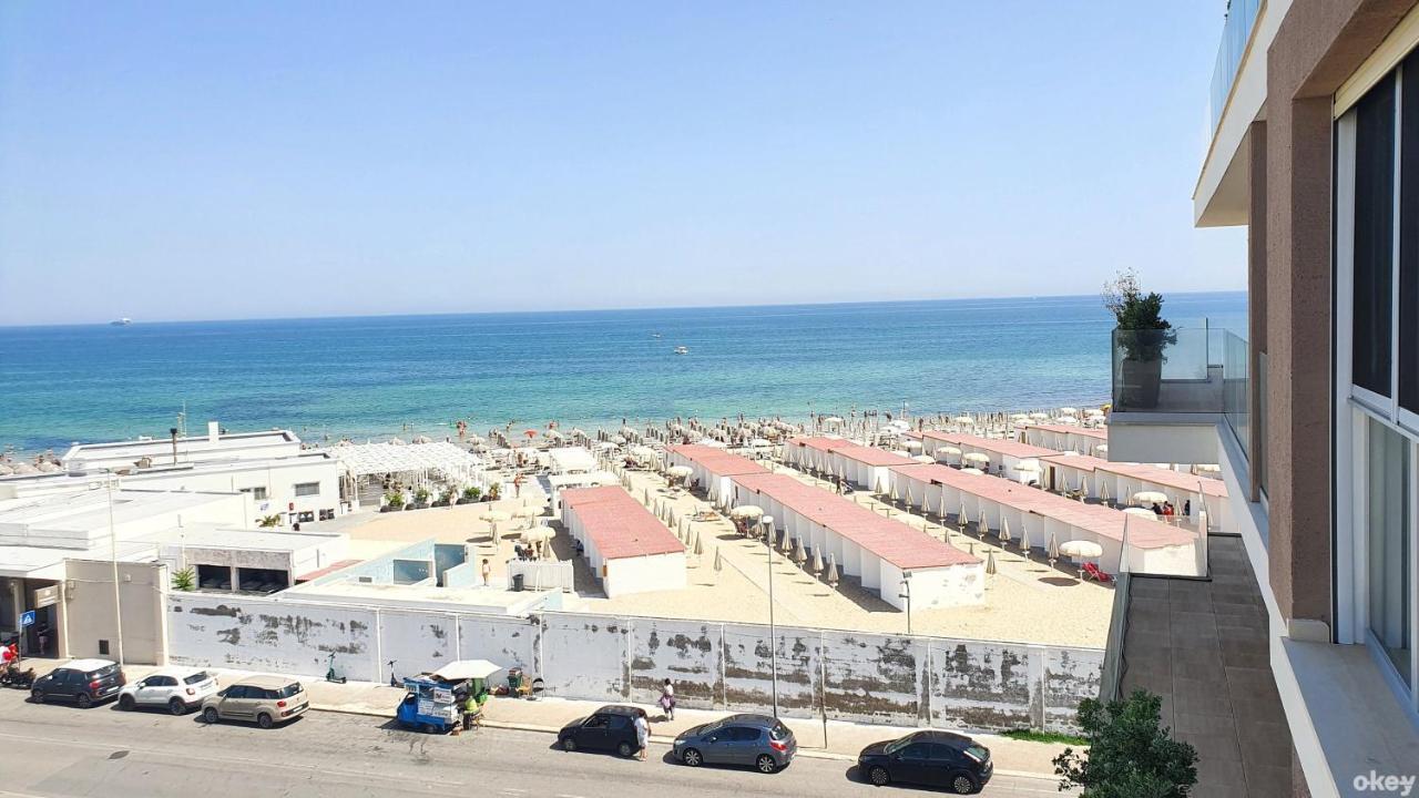 Seven Seas Luxury Apartments - Bari San Girolamo Exteriör bild
